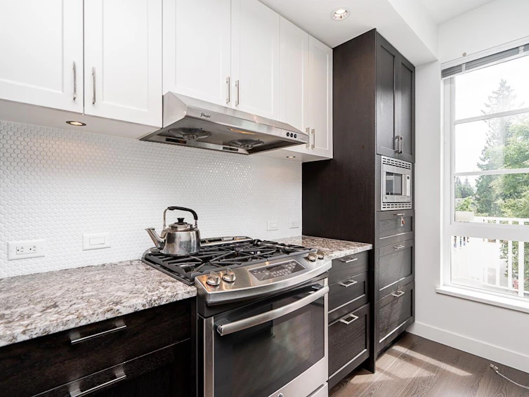 113-528 Foster Avenue, Coquitlam, BC, V3J 0E3 - 7