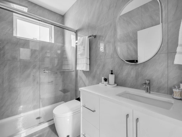 2-2512 E 22 Avenue, Vancouver, BC, V5M 2X5 - 9