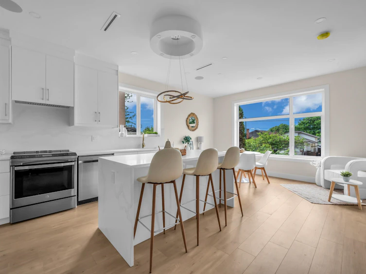2-2512 E 22 Avenue, Vancouver, BC, V5M 2X5 - 4