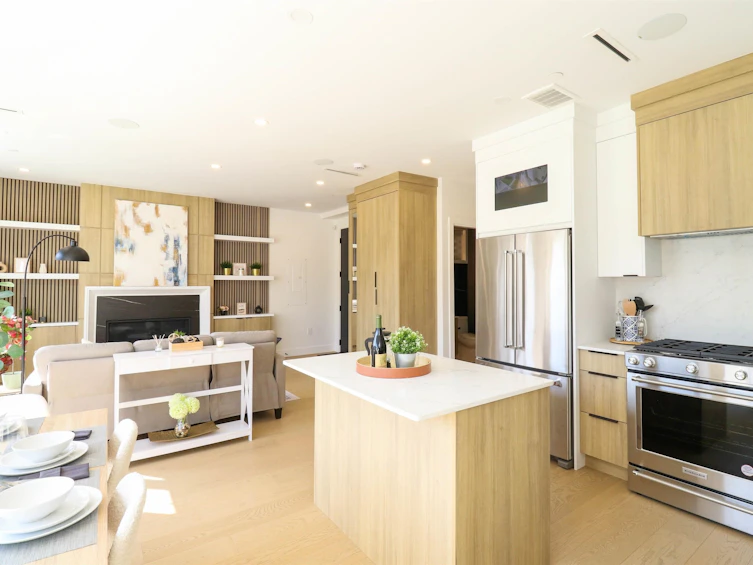 848 E 38 Avenue, Vancouver, BC, V5W 1J3 - 11