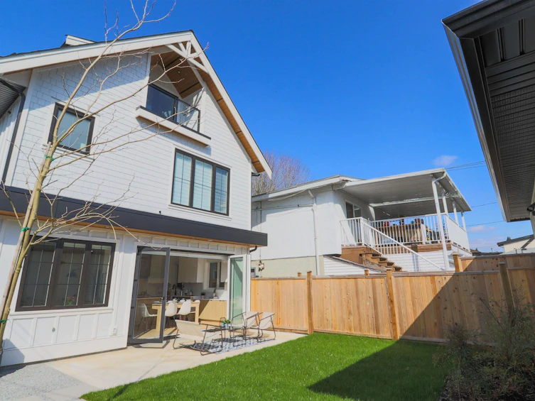 848 E 38 Avenue, Vancouver, BC, V5W 1J3 - 20