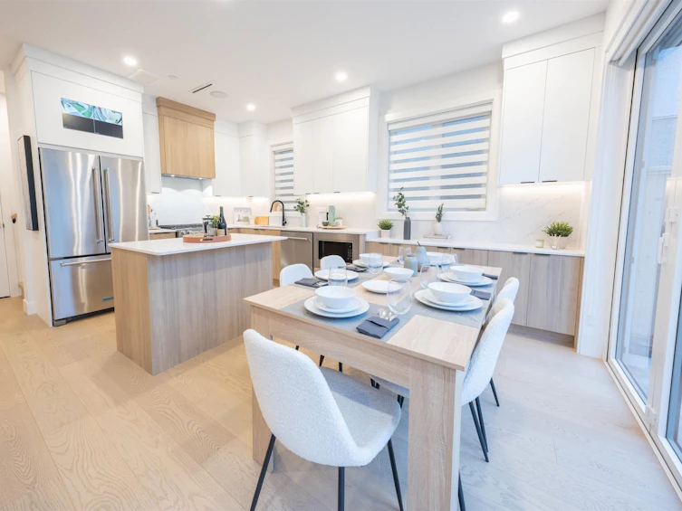 848 E 38 Avenue, Vancouver, BC, V5W 1J3 - 16