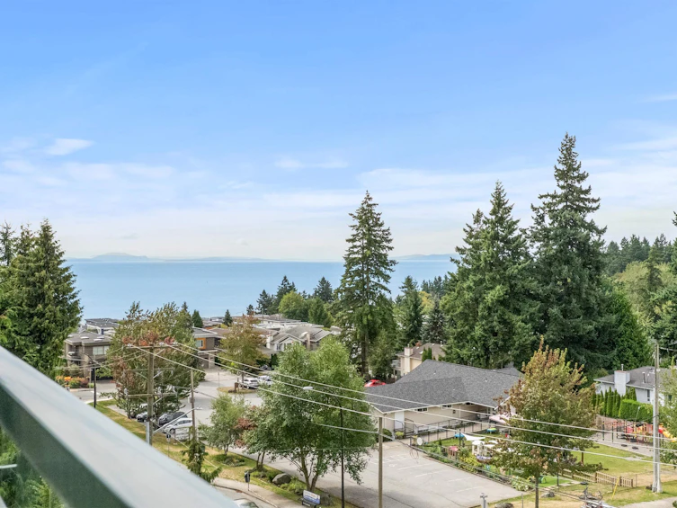 503-14824 North Bluff Road, Surrey, BC, V4B 3E2 - 10
