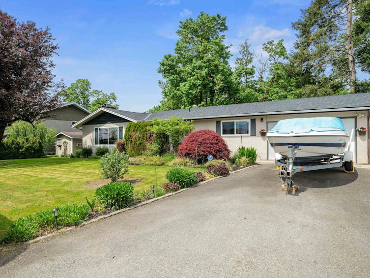 48125 Yale Road, Chilliwack, BC, V4Z 0A8 - 2