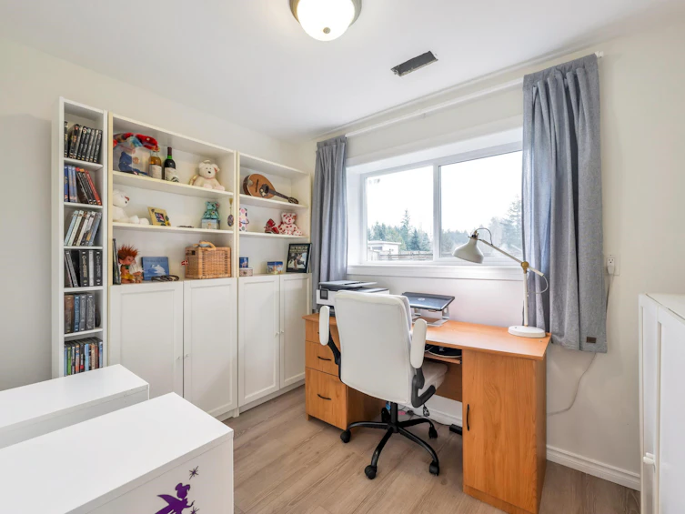 1734 196 Street, Surrey, BC, V2Z 2G4 - 23
