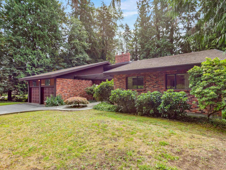 20804 Wicklund Avenue, Maple Ridge, BC, V2X 8M5 - 2