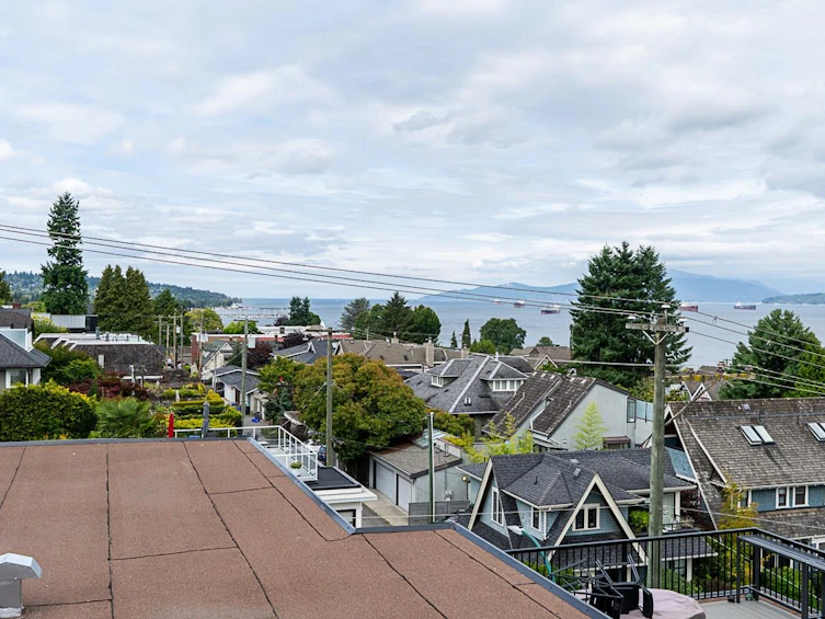 208-2493 W 1st Avenue, Vancouver, BC, V6K 1G5 - 28