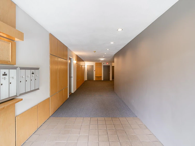 208-2493 W 1st Avenue, Vancouver, BC, V6K 1G5 - 37