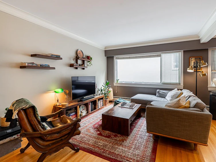 208-2493 W 1st Avenue, Vancouver, BC, V6K 1G5 - 4