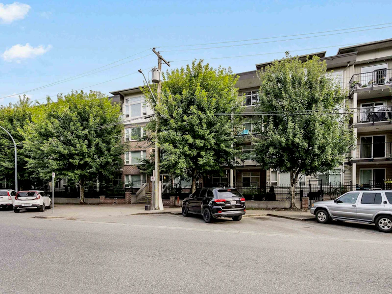 302 - 46150 Bole Avenue, Chilliwack BC V2P 0B7
