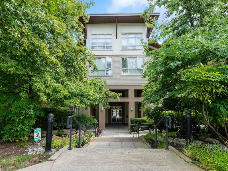 122 - 15918 26th Avenue, Surrey BC V3Z 5K3