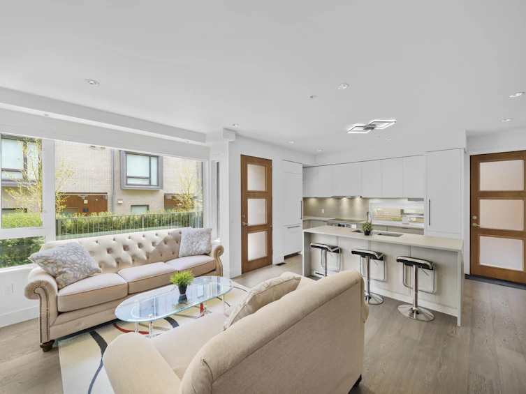 6816 Oak Street, Vancouver, BC, V6P 0K7 - 12