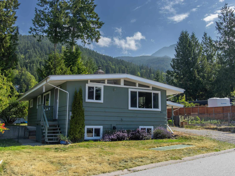 841 Upper Crescent, Squamish BC
