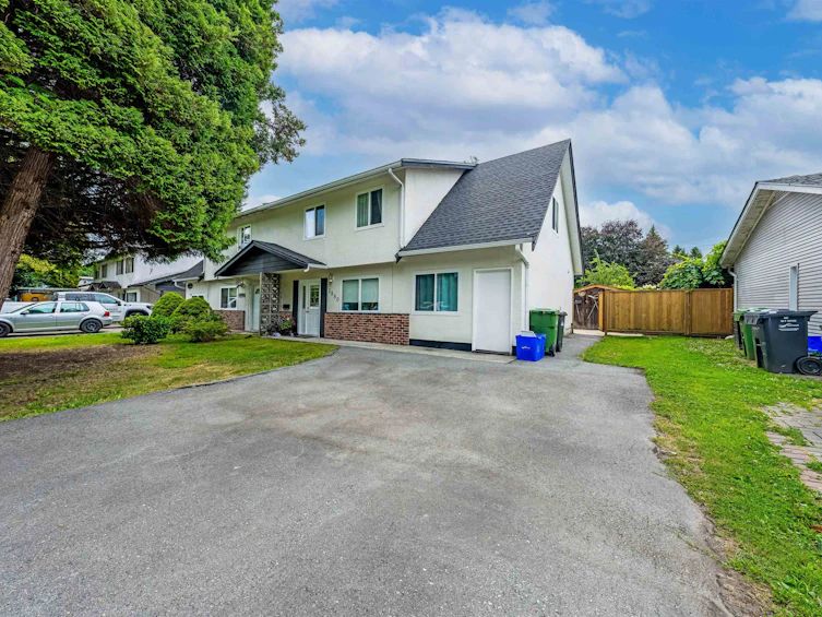3880 Blundell Road, Richmond, BC, V7C 1G4 - 3