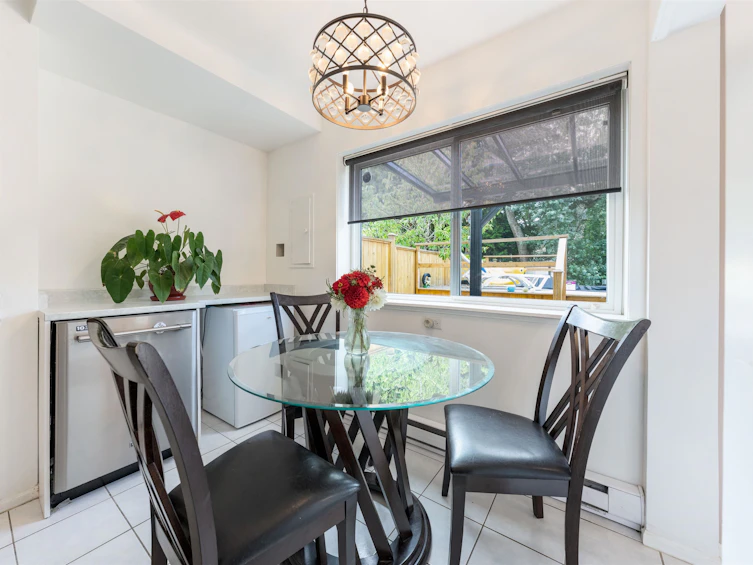 3880 Blundell Road, Richmond, BC, V7C 1G4 - 13
