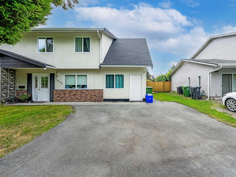 3880 Blundell Road, Richmond, BC, V7C 1G4 - 2
