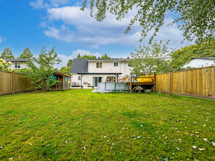 3880 Blundell Road, Richmond, BC, V7C 1G4 - 36