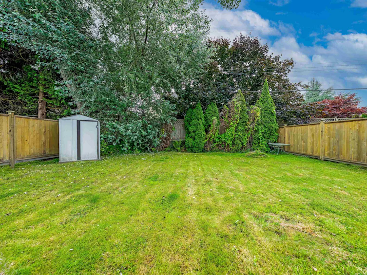 3880 Blundell Road, Richmond, BC, V7C 1G4 - 32
