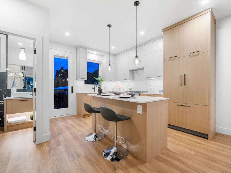 1810 E 55th Avenue, Vancouver, BC, V5P 2A1 - 12