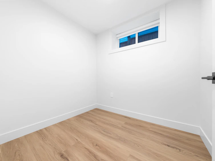 1810 E 55th Avenue, Vancouver, BC, V5P 2A1 - 39