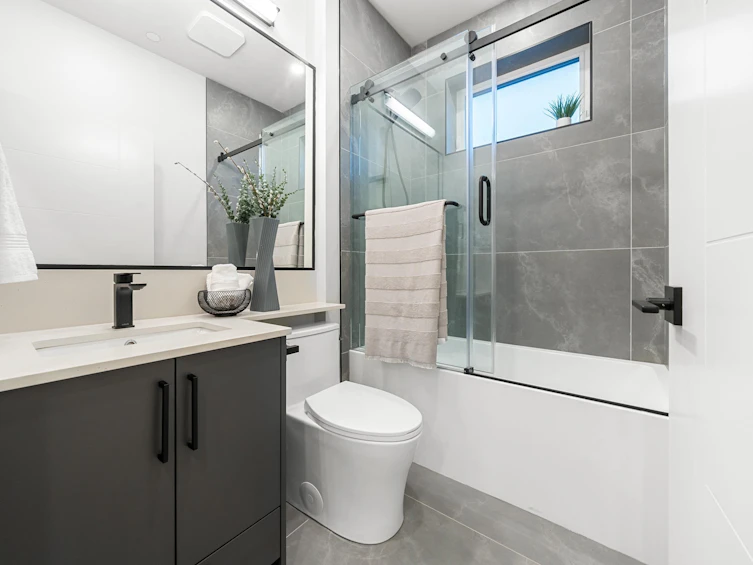 1810 E 55th Avenue, Vancouver, BC, V5P 2A1 - 30