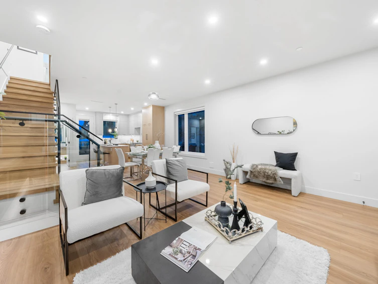 1810 E 55th Avenue, Vancouver, BC, V5P 2A1 - 5