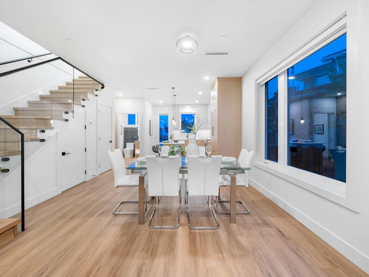 1810 E 55th Avenue, Vancouver, BC, V5P 2A1 - 10