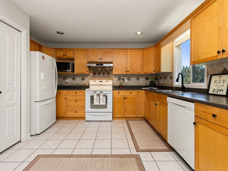 46282 Valleyview Road, Chilliwack, BC, V2R 5P7 - 12