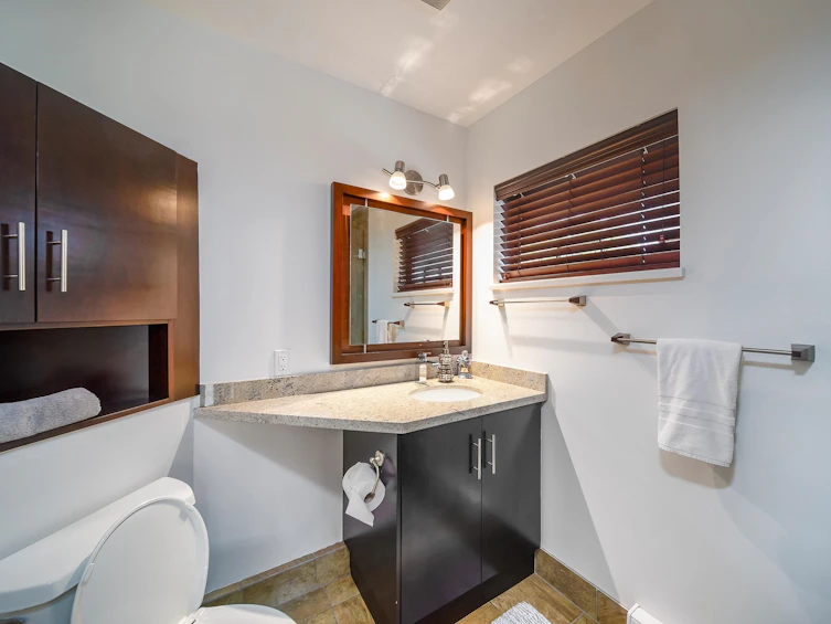 1280 Marsden Court, Burnaby, BC, V5A 3N3 - 18