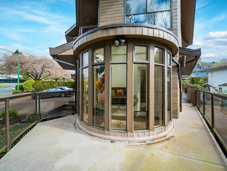 1280 Marsden Court, Burnaby, BC, V5A 3N3 - 35