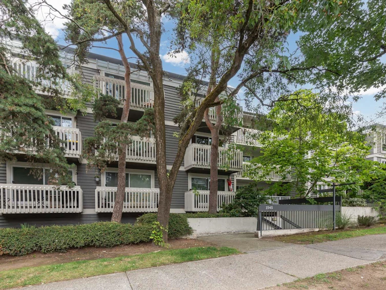 305-1545 E 2nd Avenue, Vancouver, BC, V5N 1C8 - 13