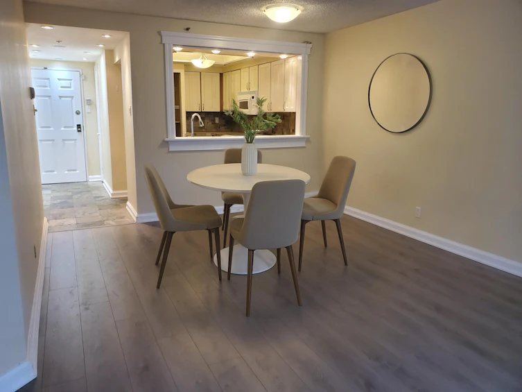 103-460 Westview Street, Coquitlam, BC, V3K 6C9 - 2