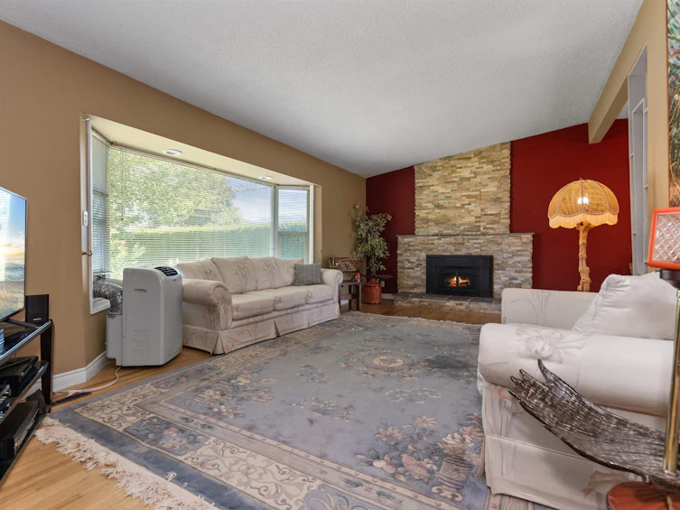 9565 Carleton Street, Chilliwack, BC, V2P 6E2 - 7