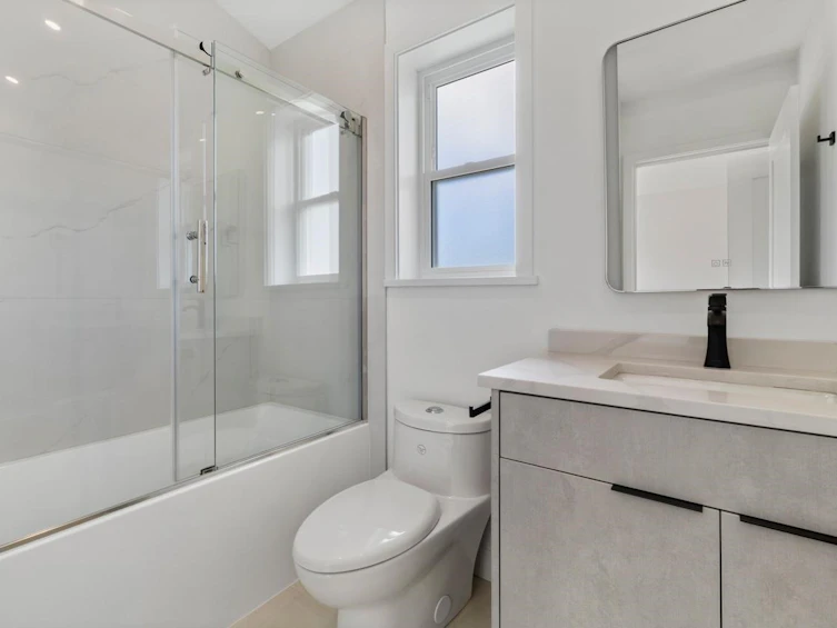 2020 E 4th Avenue, Vancouver, BC, V5N 1K4 - 11