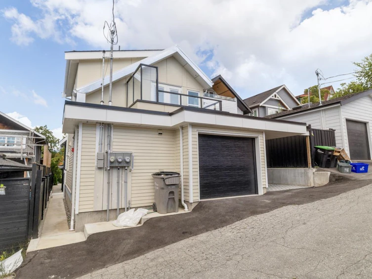 2020 E 4th Avenue, Vancouver, BC, V5N 1K4 - 16