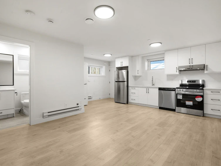 3218 W 39th, Vancouver, BC, V6N 2Z9 - 27