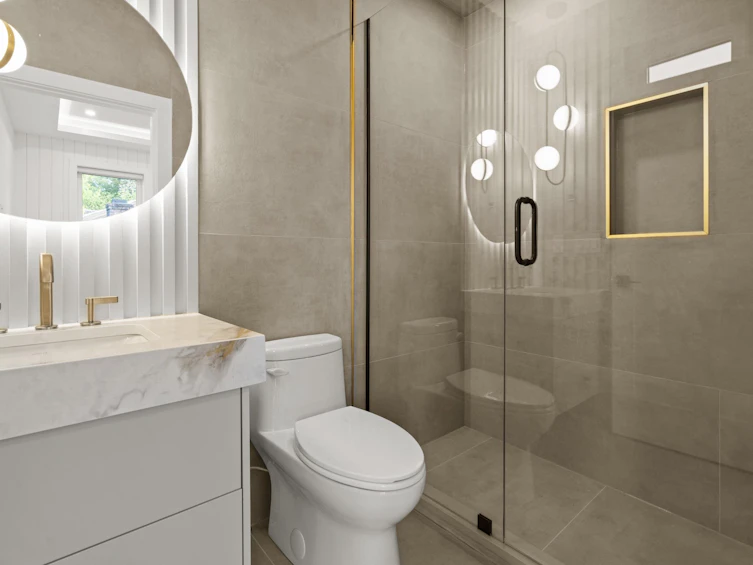 3218 W 39th, Vancouver, BC, V6N 2Z9 - 20