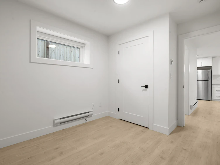 3218 W 39th, Vancouver, BC, V6N 2Z9 - 32