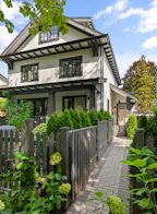 231 W 15th Avenue