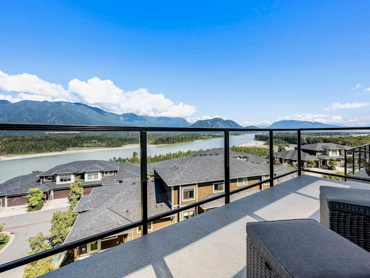 45-43685 Chilliwack Mountain Road, Chilliwack, BC, V2R 0X5 - 2