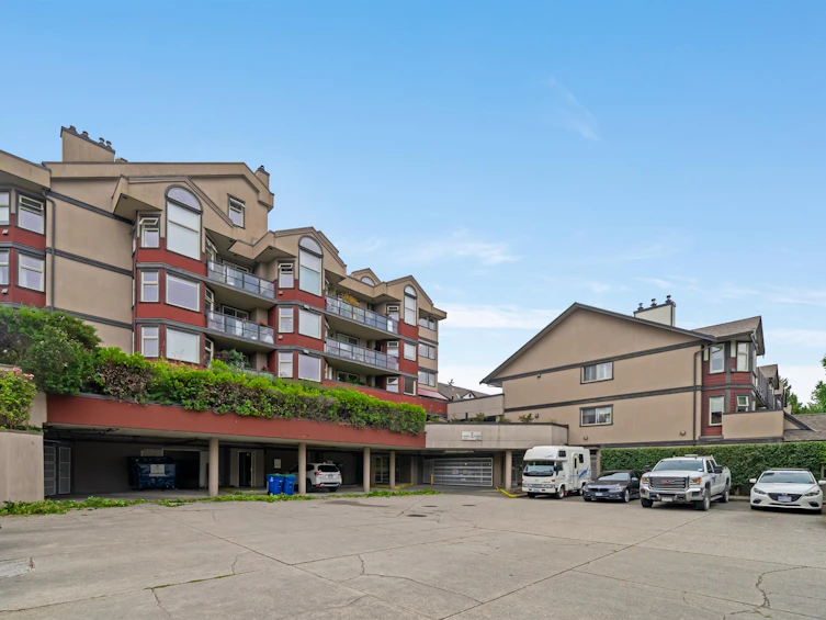 C207-4831 53 Street, Delta, BC, V4K 2Z3 - 2