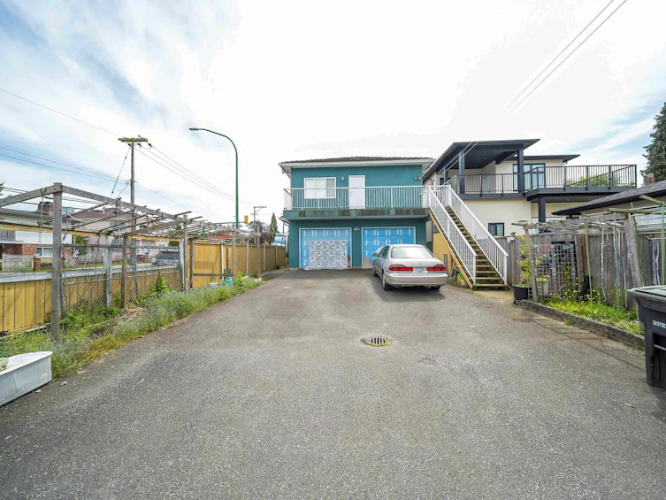6789 Gilley Avenue, Burnaby, BC, V5H 3W8 - 22