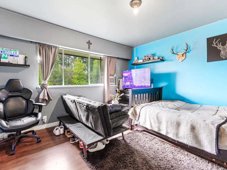 605 Laurentian Crescent, Coquitlam, BC, V3J 6H3 - 19