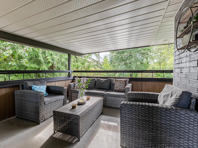 605 Laurentian Crescent, Coquitlam, BC, V3J 6H3 - 25