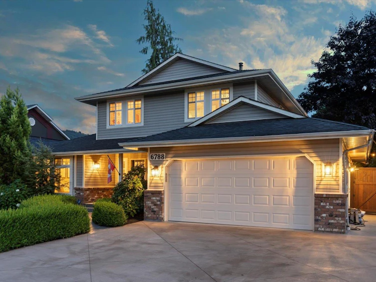 6788 Henry Street, Chilliwack, BC, V2R 2W1