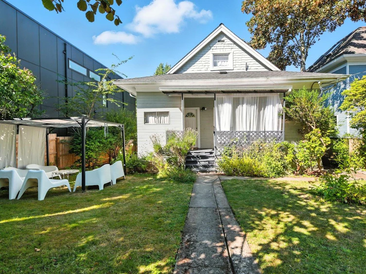 256 E 16th Avenue, Vancouver, BC, V5T 2T4 - 29