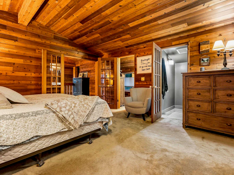 43705 Watt Road, Columbia Valley, BC, V2R 4X9 - 18