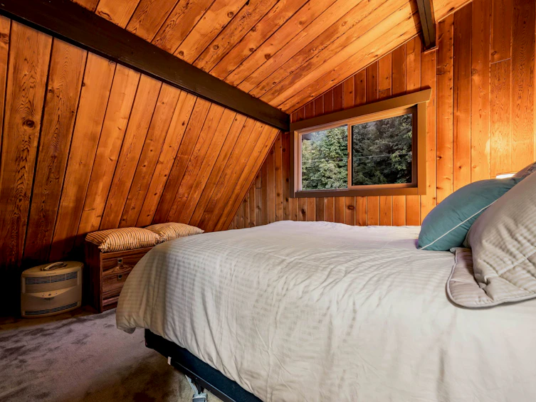 43705 Watt Road, Columbia Valley, BC, V2R 4X9 - 23