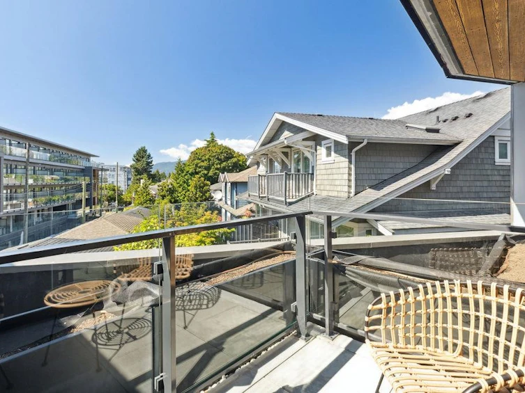 202-333 St. David's Avenue, North Vancouver, BC, V7L 3P2 - 23