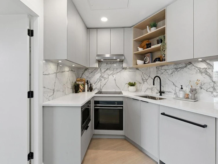 202-333 St. David's Avenue, North Vancouver, BC, V7L 3P2 - 10